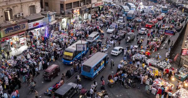 السيسي: سكان مصر زادوا 25 مليونا خلال الـ10 سنوات الماضية