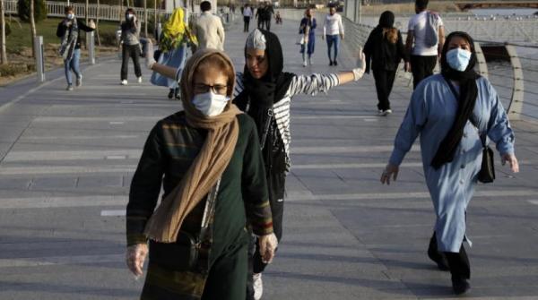 تسجل 129 وفاة جديدة بـ«كورونا» ونحو 15 ألف إصابة في إيران 