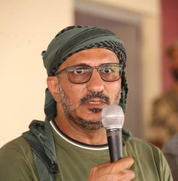 فيديو| التقى أبناء الزهاري ويختل.. العميد طارق صالح: معركتنا مع الحوثي ضد الجهل والفقر والمرض