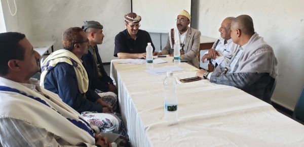 رئيس فرع سياسي المقاومة الوطنية بتعز يلتقي رئيس مصلحة شؤون القبائل وأمين عام رابطة مشايخ تعز ورئيس المجلس الأعلى لمشايخ الحجرية