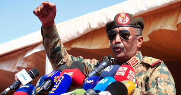 البرهان: الجيش السوداني يجب أن تحت إمرة سلطة مدنية منتخبة