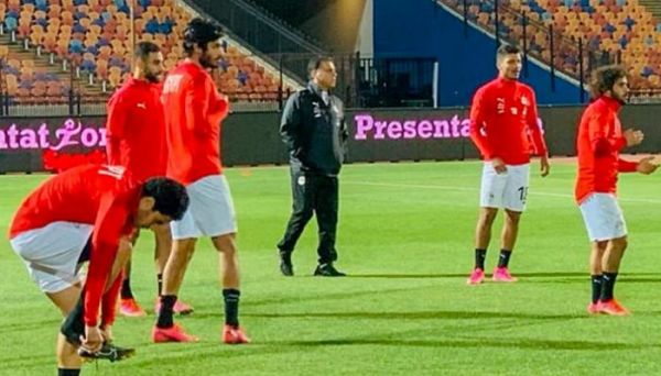 حداد ومساهمة "مليونية".. الكرة المصرية تنعي ضحايا حادث قطار الصعيد