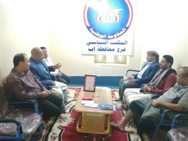 اتفقا على عقد لقاء موسّع قريبًا.. رئيس فرع سياسي المقاومة الوطنية في إب يلتقي وكيل محافظة الضالع ونائب قائد المحور