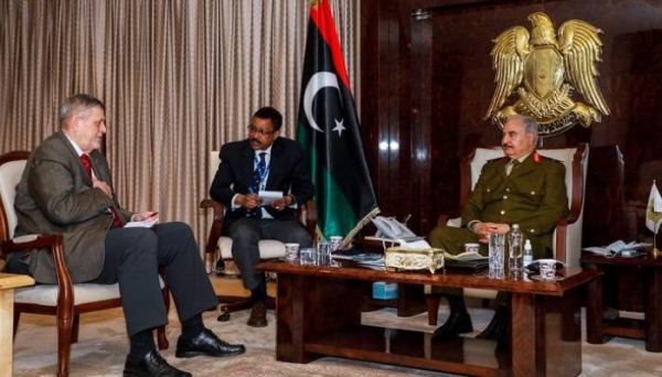 كوبيش يلتقي حفتر.. إخراج المرتزقة أولوية