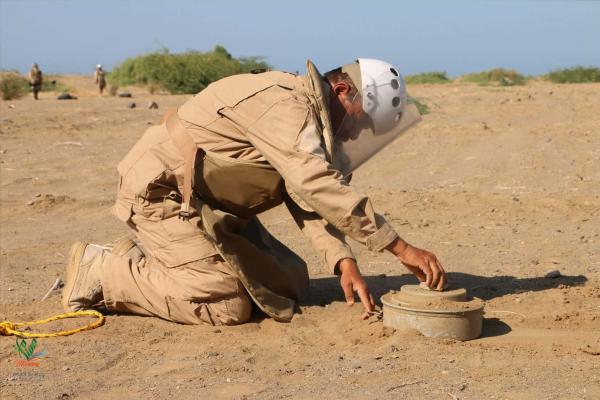 مسام ينتزع 257 لغماً حوثياً و3 عبوات ناسفة خلال الأسبوع الرابع من مارس