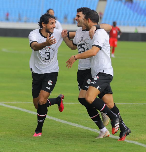 المنتخب المصري يقترب من التأهل بعد فوزه على ملاوي
