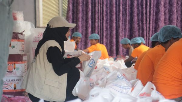 فيديو| إنسانية المقاومة الوطنية تدشن مشروع إفطار الصائم بمدينة تعز 