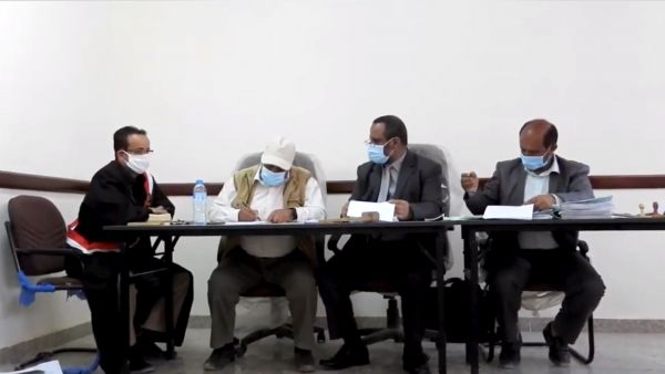 محاكمة "إيرلو".. القضاء اليمني يأمر بعرض أدلة الإدانة للحاكم الإيراني في صنعاء 