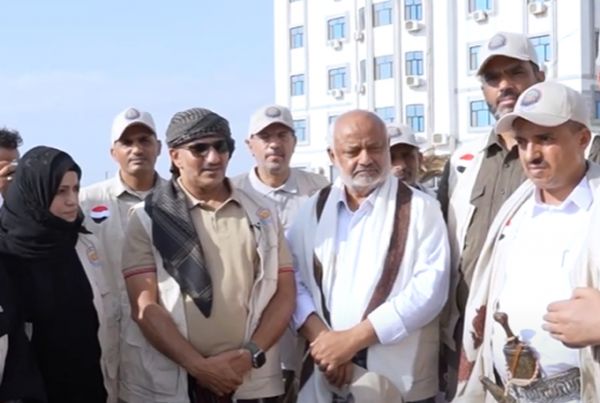 مدير عام المخا: ما يقدمه العميد طارق صالح ليس غريباً على رجل دولة من مدرسة الزعيم