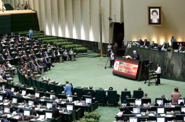 برلمان إيران معلق بعد تأكيد إصابة 23 نائباً بكورونا 