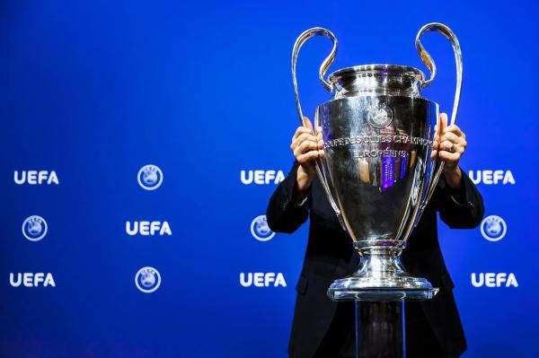 تعليق مباريات دوري أبطال أوروبا "حتى إشعار آخر"