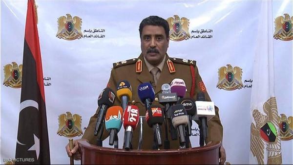 الجيش الليبي يؤكد سيطرته على مطار طرابلس الدولي