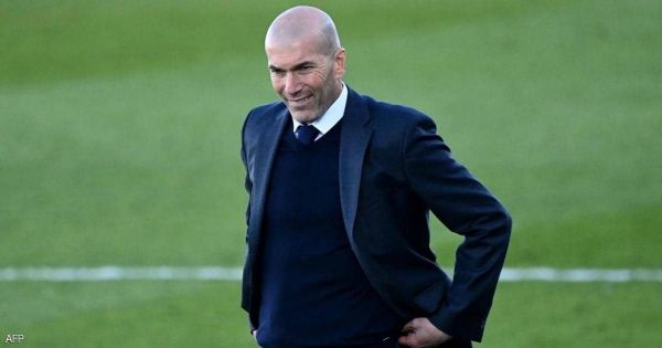 قبل القمة المرتقبة..زيدان رد على سؤال بشأن انتقال صلاح  إلى ريال مدريد 
