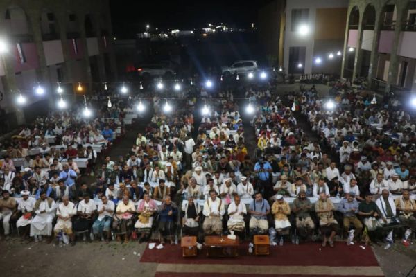 بن بريك لأبناء تهامة: سطرتم ملاحم لا تُنسى.. سياسي المقاومة الوطنية يشارك أمسية الخوخة الرمضانية لتعزيز وحدة الصف الوطني (موسع)