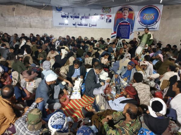 باركوا دعوة وجهود العميد طارق صالح.. فرع سياسي المقاومة الوطنية بإب يشارك أبناء "مُريس" أمسية توحيد الصف 