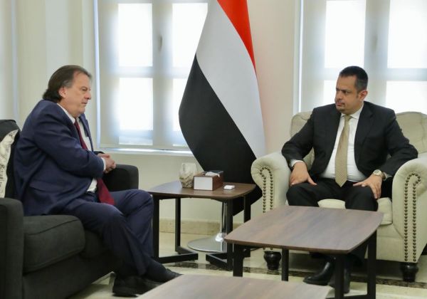 الحكومة تجدد دعمها للجهود الأممية لمعالجة وضع خزان صافر النفطي