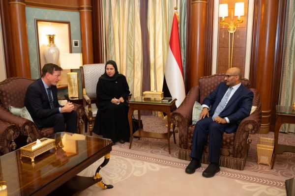 العميد طارق صالح يلتقي سفير مملكة النرويج