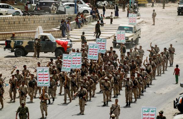 اليمن تتحول إلى ولاية داعشية.. الحوثيون يمنعون الغناء والموسيقى