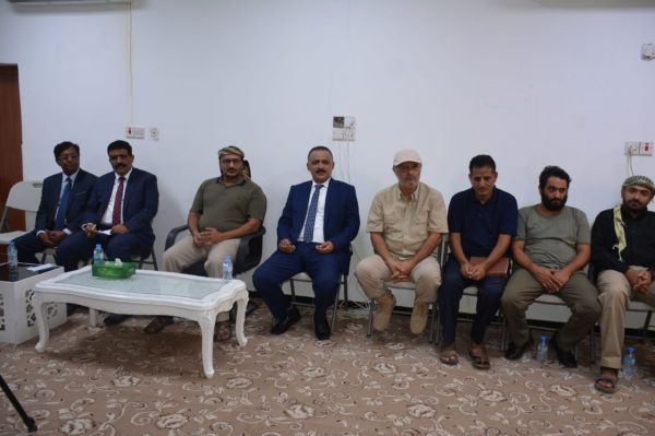فيديو + صور | قائد المقاومة الوطنية رئيس المكتب السياسي يستقبل عدداً من أعضاء البرلمان والشخصيات الاجتماعية والقيادات النسوية