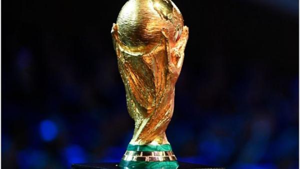 من الفضة المطلية إلى الذهب الخالص.. تاريخ كأس العالم