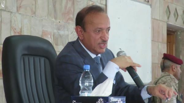 محافظ تعز: هناك طابور خامس مهمته إبقاء تعز رهينة لدى الكهنوت الحوثي