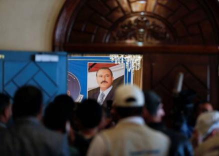  للبحث عن يمن ما بعد ديسمبر.. وفدان دوليان في عدن وصنعاء