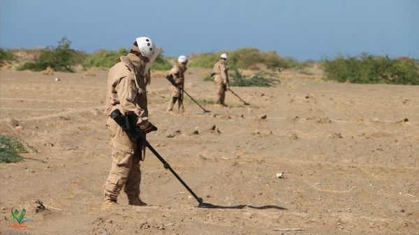 "مسام" ينزع أكثر من 2700 لغم حوثي في الأسبوع الثاني من أبريل 