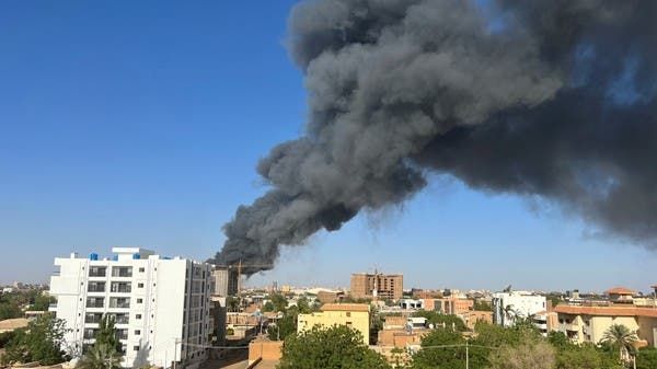 رغم الهدنة.. انفجارات ونيران في محيط القيادة العامة بالخرطوم