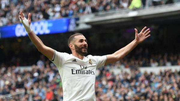 بنزيمة مجددا يقود ريال مدريد للانتصار