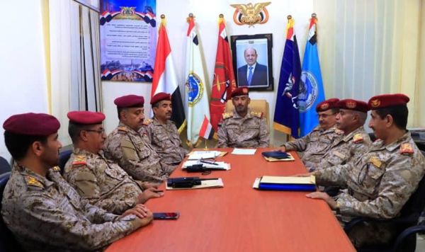 في اجتماع برؤساء هيئات وزارة الدفاع..رئيس الأركان يشدد على " الضبط والربط"