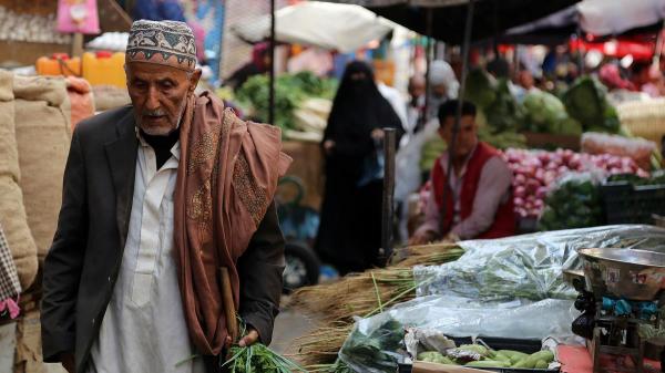 ضرائب سلطة البطش الحوثية وجبايات مليشياتها تحول معيشة ملايين اليمنيين إلى جحيم