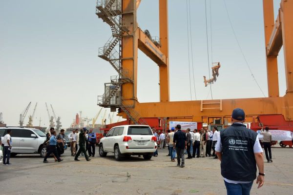 دراسة دولية تورد اعترافات مراقبين أمميين عن تقييد ميلشيا الحوثي عملهم في الحديدة
