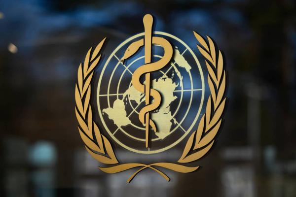 الصحة العالمية تحذر من رفع القيود في مواجهة كورونا  بالشرق الأوسط