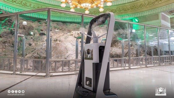استعداداً لليلة 27 رمضان.. المسجد الحرام الأكثر تعقيماً على مستوى العالم
