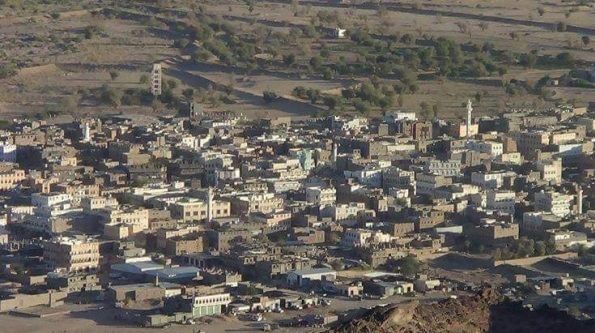 مليشيا الحوثي تجدد قصف منازل المواطنين في حريب مأرب 