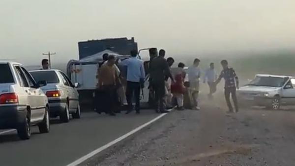 جريمة إيرانية بحق 56 لاجئا أفغانيا  