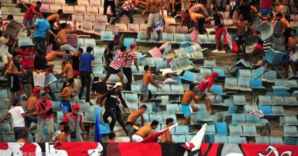 تونس.. العنف يغزو الملاعب والسلطات تشن حربا على الظاهرة