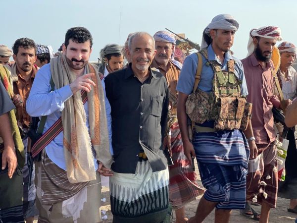 وفد قبَلي من صنعاء ومأرب يزور اللواء "الصبيحي" بلحج