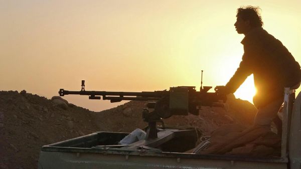 75 انتهاكاً حوثياً للهدنة.. حشد تعزيزات إلى مختلف الجبهات