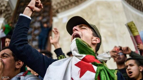 القضاء الجزائري يرفض اتهامه بالتحرك "وفق "الأوامر والإيعاز"