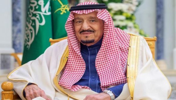 الملك سلمان: نقف دائما مع كل ما يخدم أمن العالم واستتباب السلم