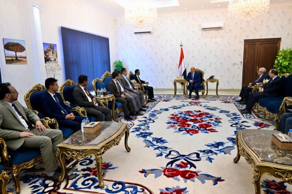 رئيس مجلس القيادة الرئاسي: مليشيا الحوثي تتعمد تغييب الشهود على جرائمها