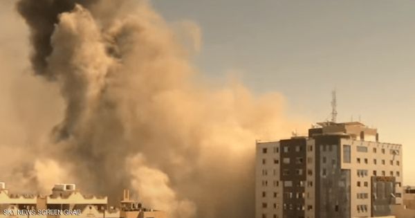 إسرائيل تدمر برج "الجلاء" في غزة