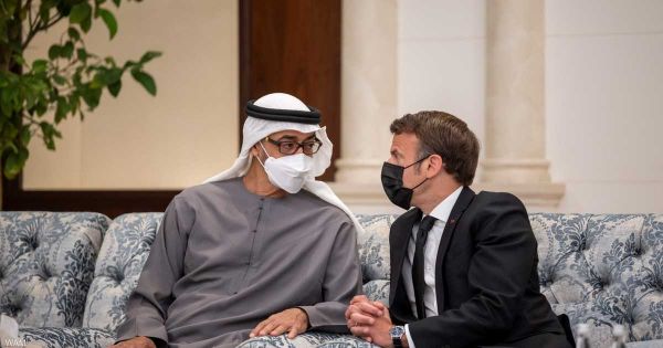 رئيس دولة الإمارات يواصل تقبل التعازي في وفاة الشيخ خليفة