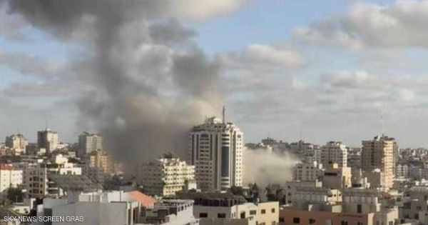 الاحتلال الإسرائيلي يستهدف مبنى في غزة "بدون إنذار" 