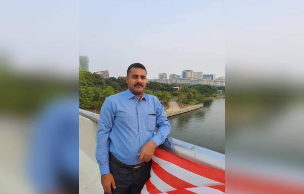 مليشيا الحوثي تختطف أستاذاً جامعياً و3 طلاب بكلية إعلام الحديدة