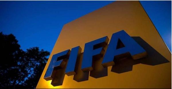 الفيفا ينظم مباراة خيرية لجمع التبرعات لمواجهة كورونا