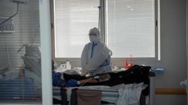 المغرب يسجل حالة وفاة و74 إصابة بـ«كورونا»