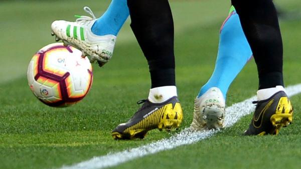 الشرطة الإسبانية توقف لاعبين ومسؤولين بتهم التلاعب بالنتائج  