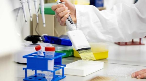 الصين تتوقع إنتاج لقاح مضاد لـكورونا بنهاية 2020